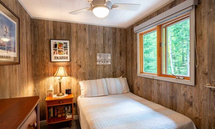 Bedroom 1 @ 415 Sandwood Drive South Burk's Falls