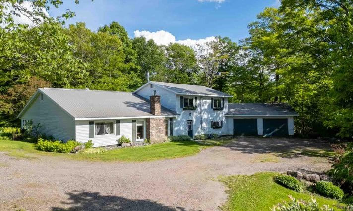 Home for Sale | 1284 South Horn Lake Road Burk’s Falls